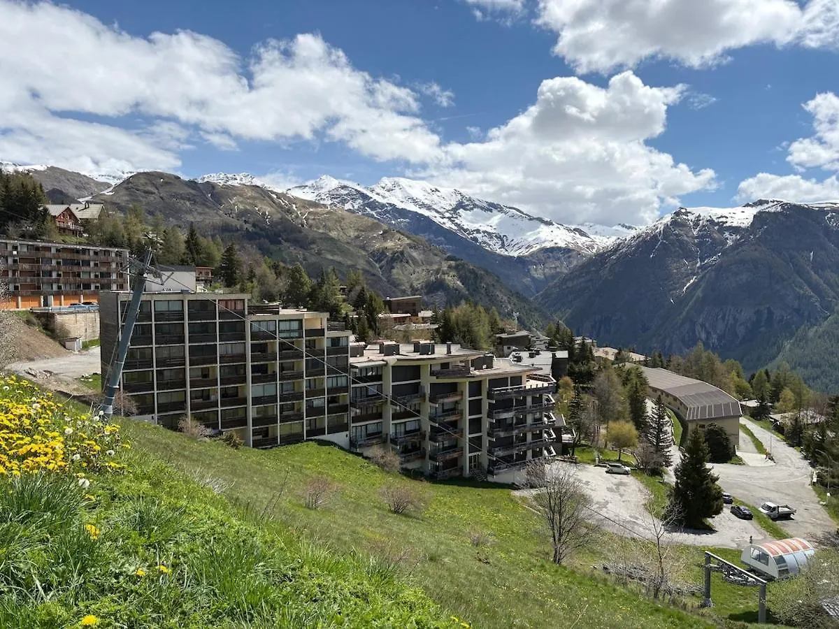 Appartement Avec Balcon 6 Couchages Orcieres Apartment